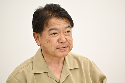 琉球海運株式会社 企画部 取締役部長 外間 博一氏